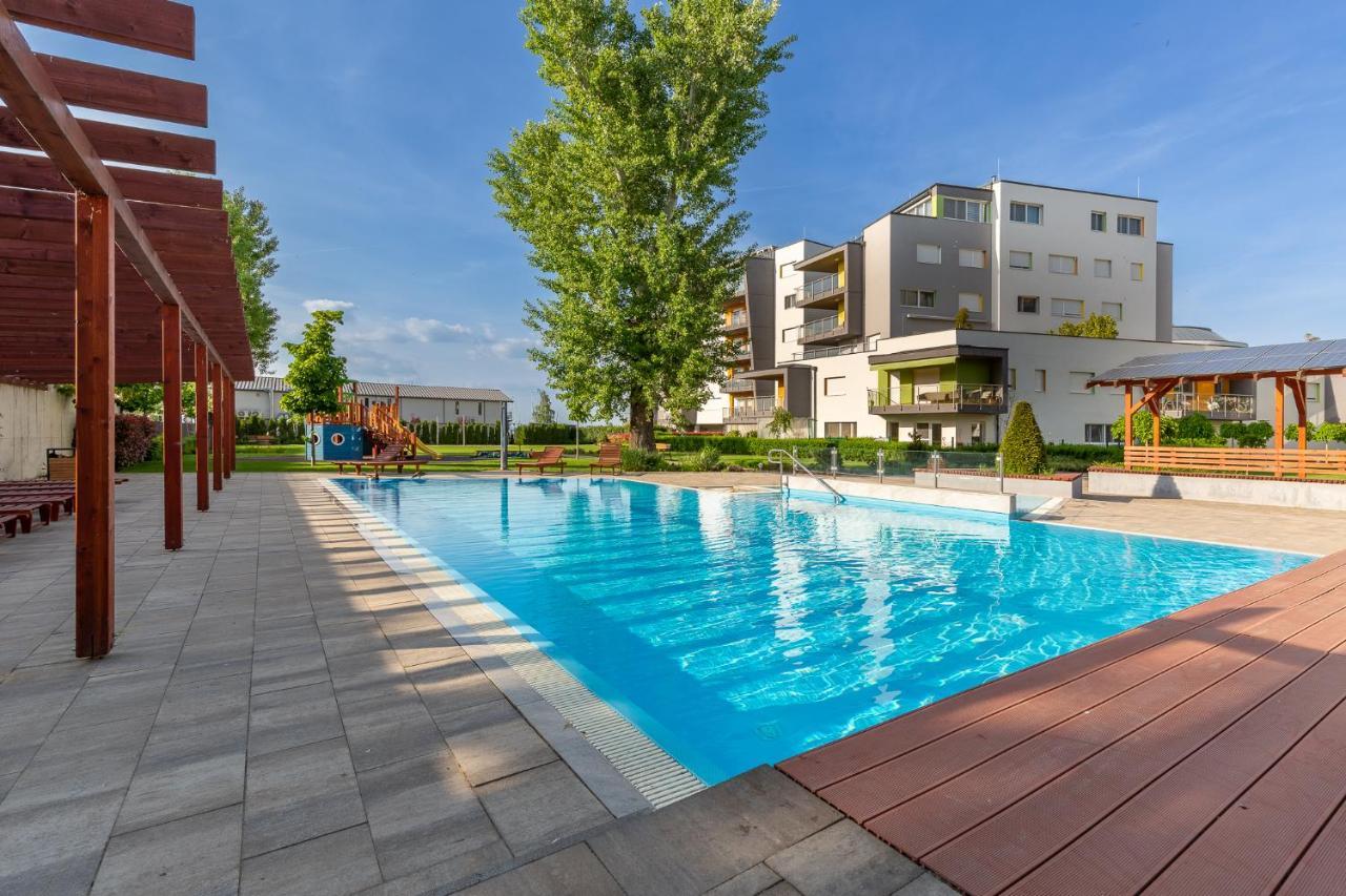 Admiral Luxury IV Apartman By Bltn Appartement Siófok Buitenkant foto