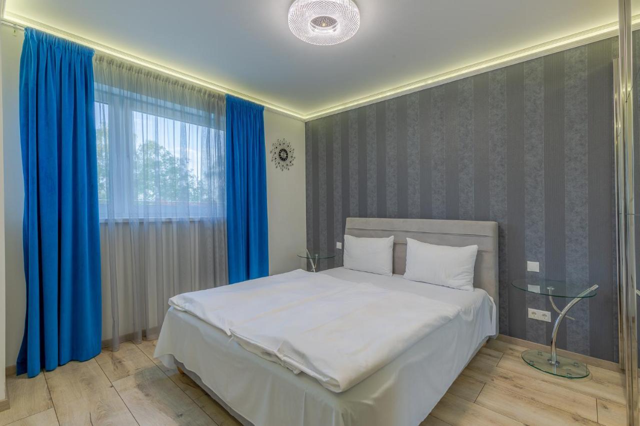 Admiral Luxury IV Apartman By Bltn Appartement Siófok Buitenkant foto